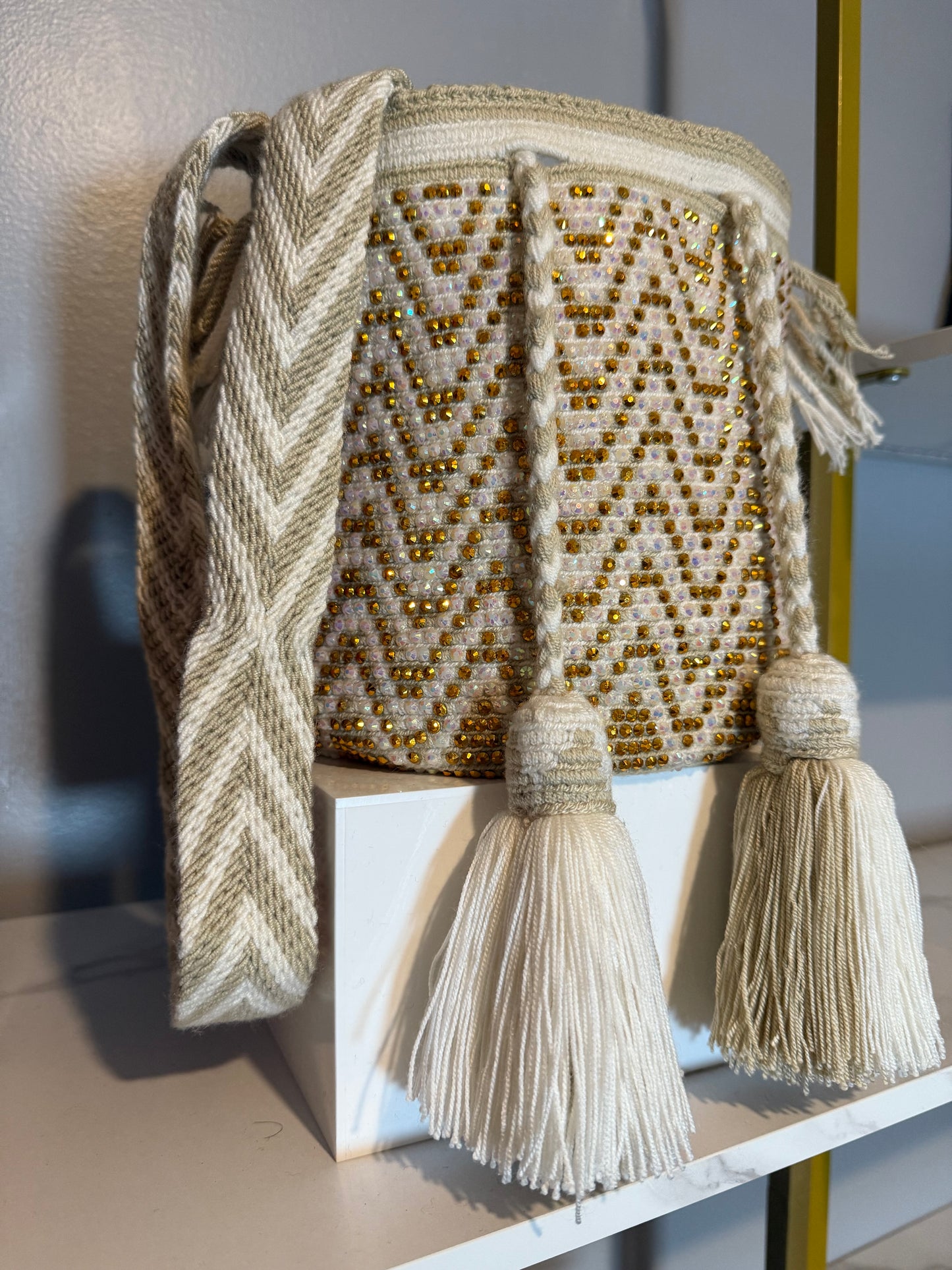 Medium Wayuu Bag Beige and White Handwoven Design