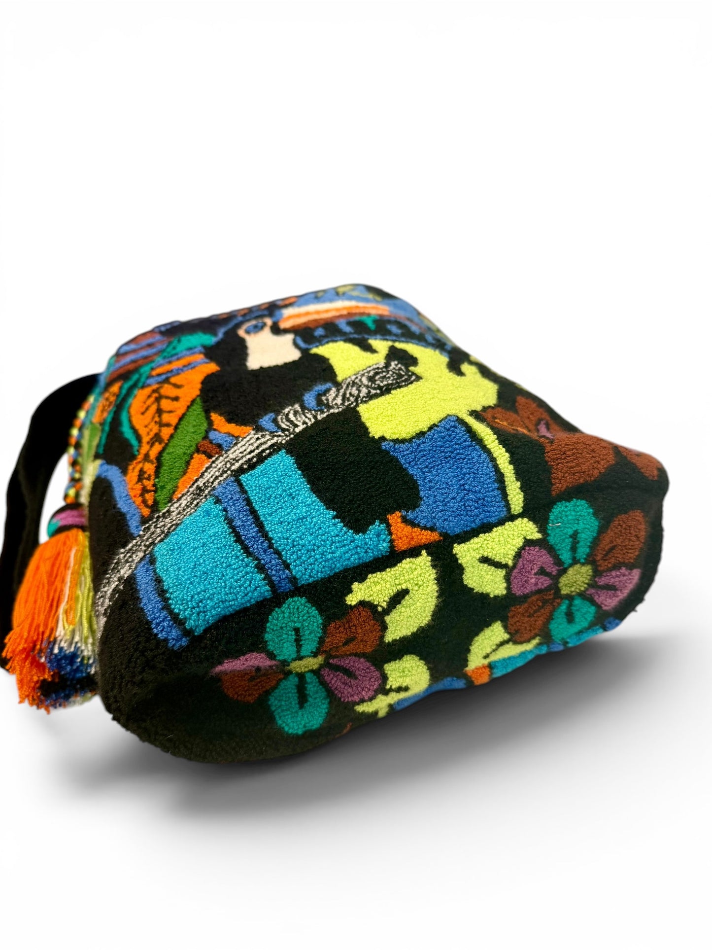 Upholstered medium bucket crossbody Bag