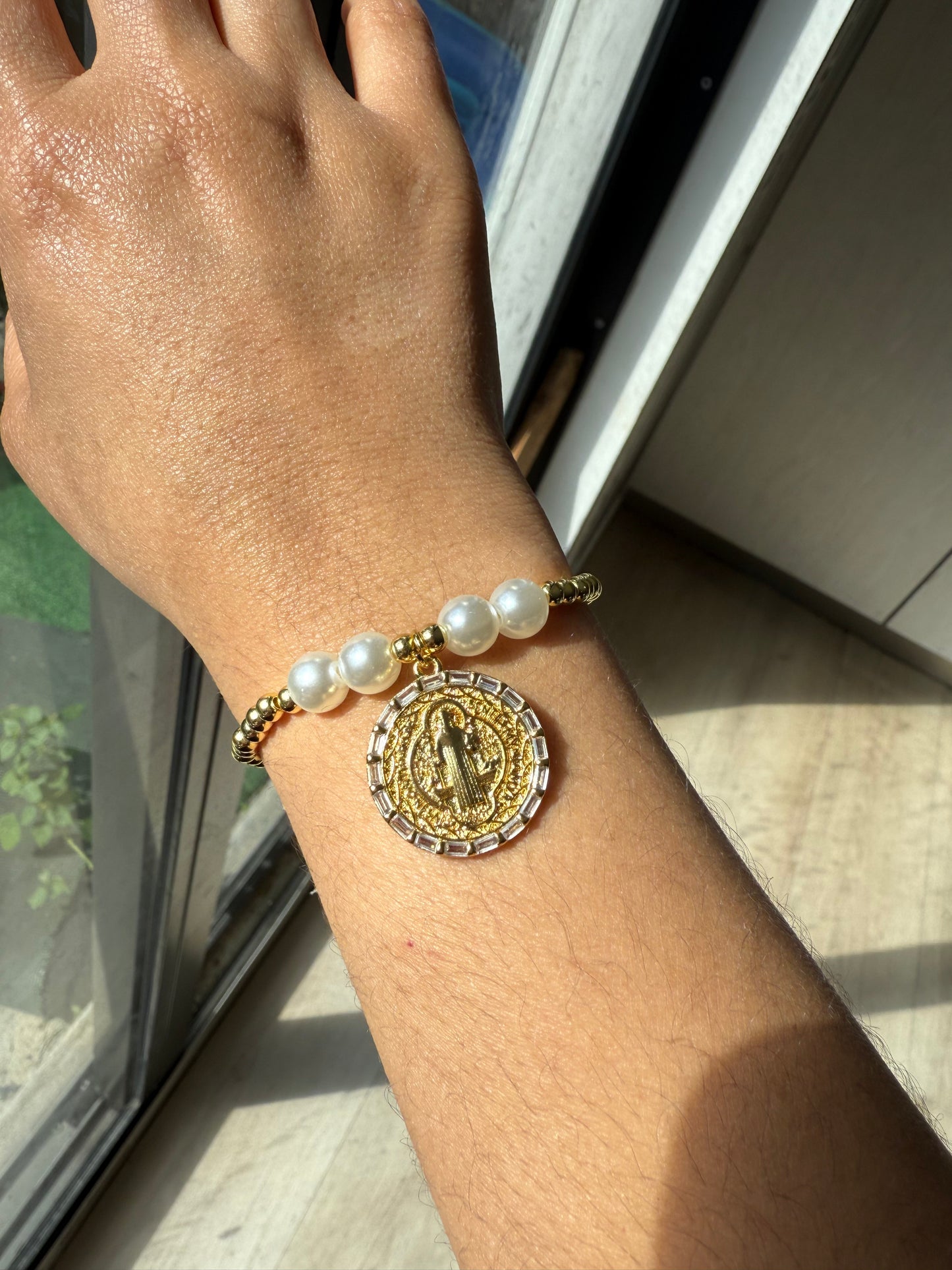 Adjustable Gold-Plated Virgin Guadalupe and San Benito Bracelet protection Jewelry