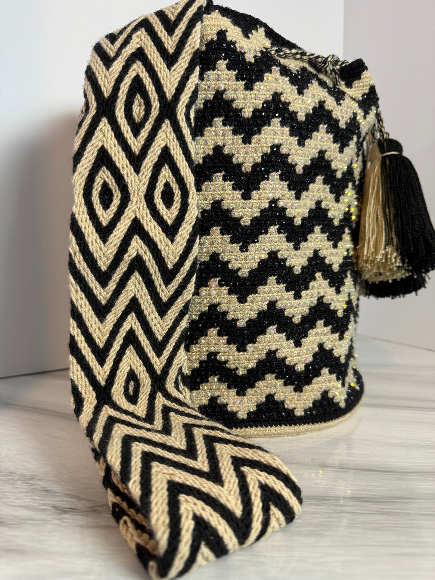 large Wayuu Bag Handwoven special Design decorated