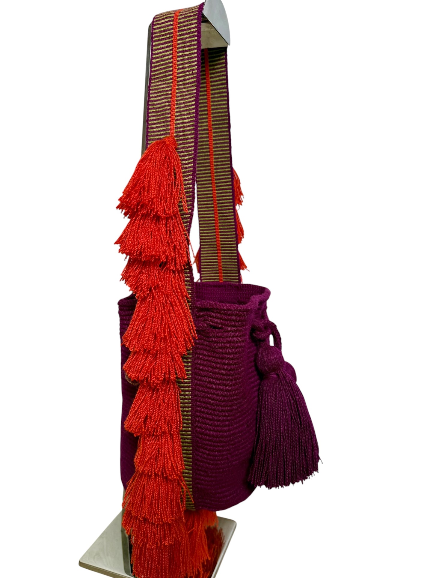 Wayuu Bucket hand Bag strap fringe