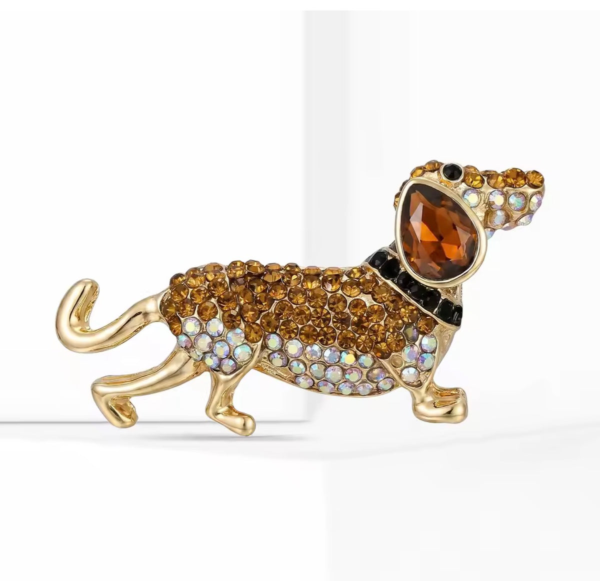 Crystal Brooches for Women – Elegant Statement Jewelry Pins