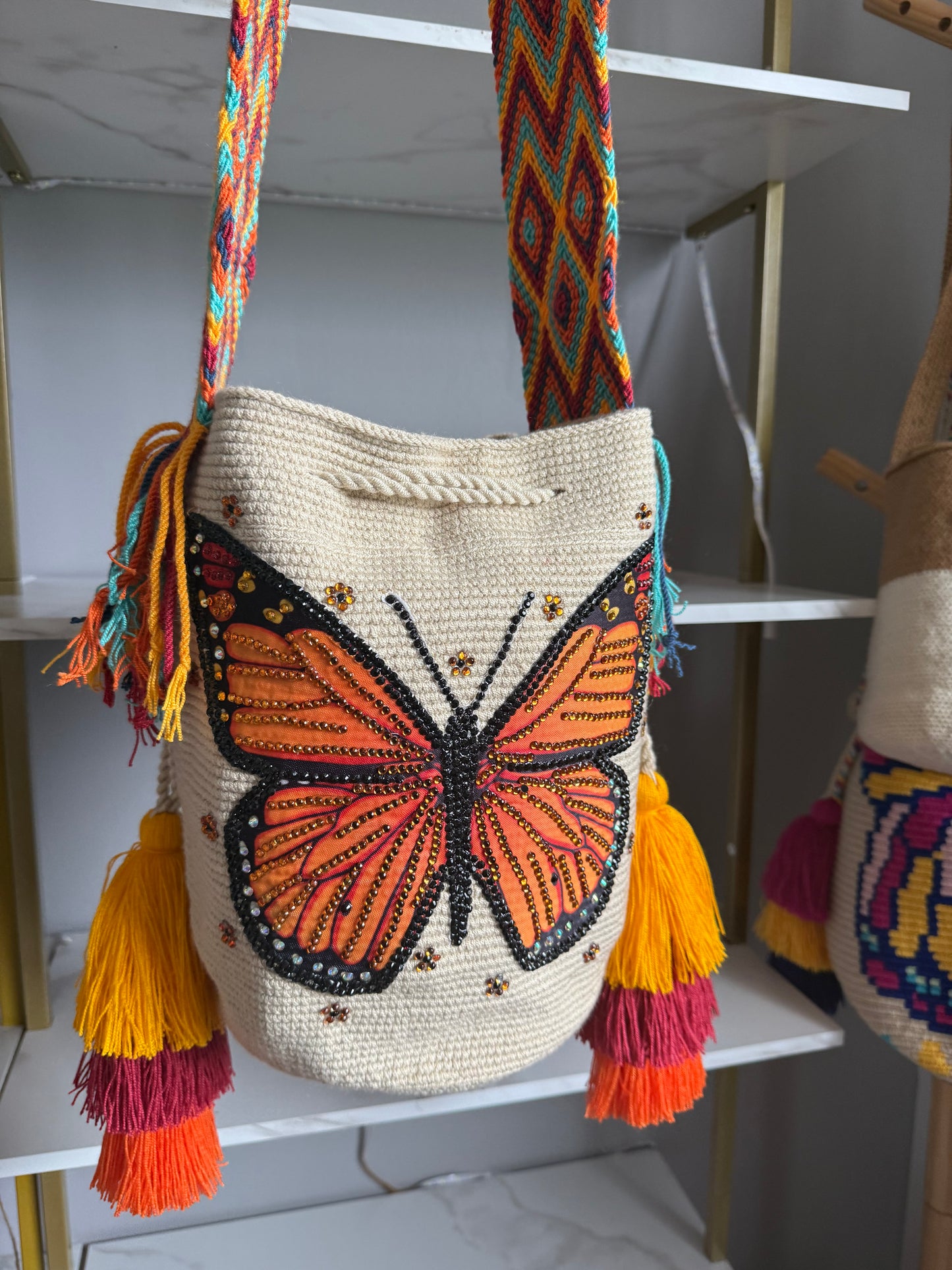 Wayuu Bag L Butterfly Monarca beige Decorated Unique Handmade Artisan Bag