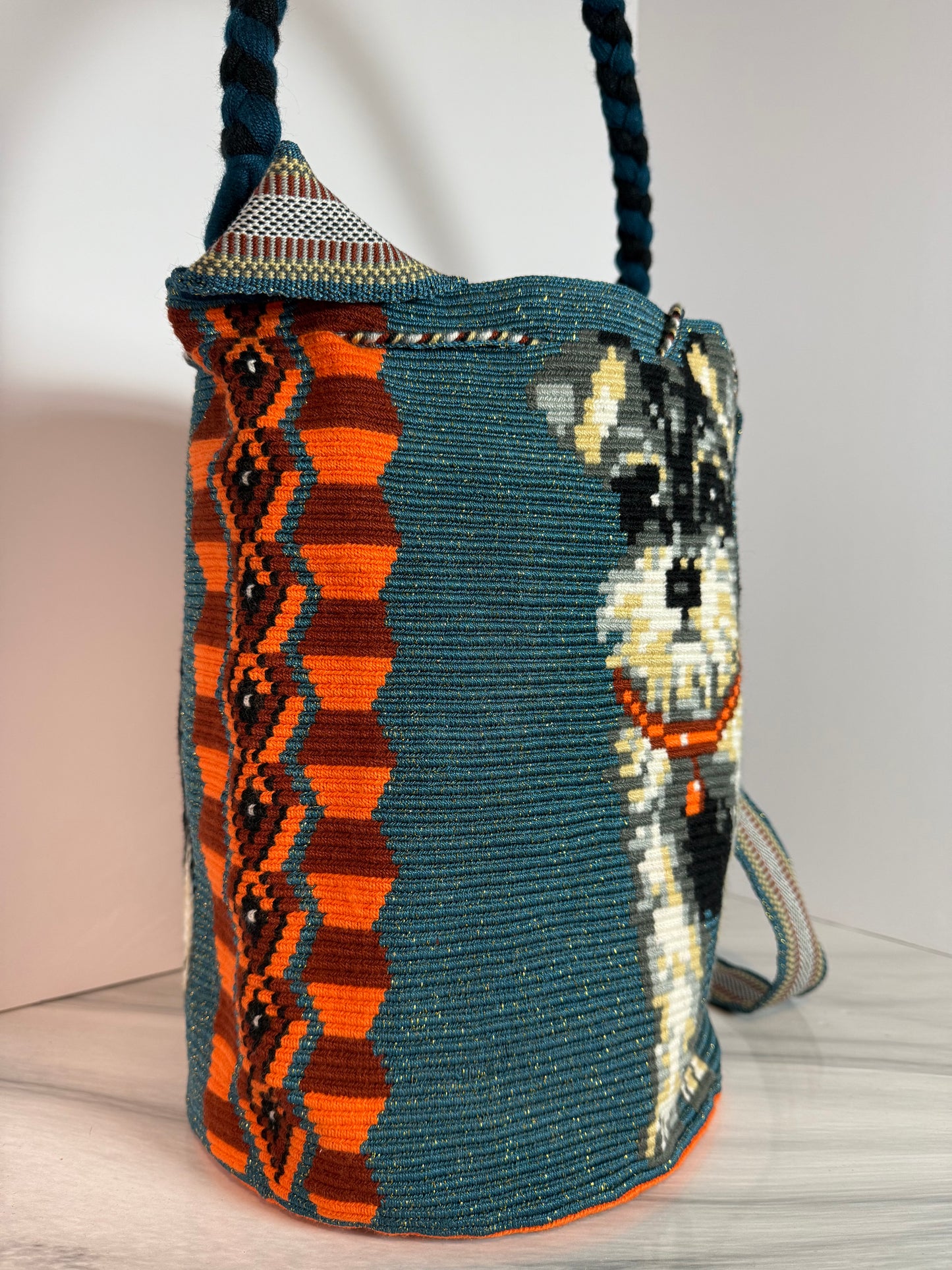 One string Handmade Wayuu special Bag L crossbody strap short and large & braided handle