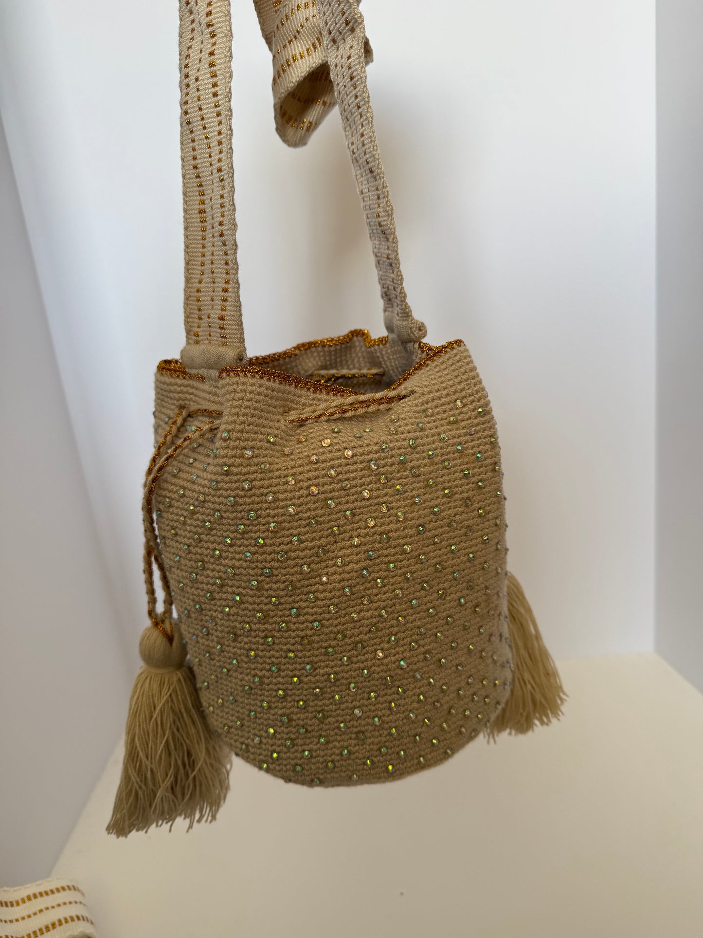 Crossbody Bucket Bag Wayuu Virgin of Guadalupe Decorated cream Details Handmade