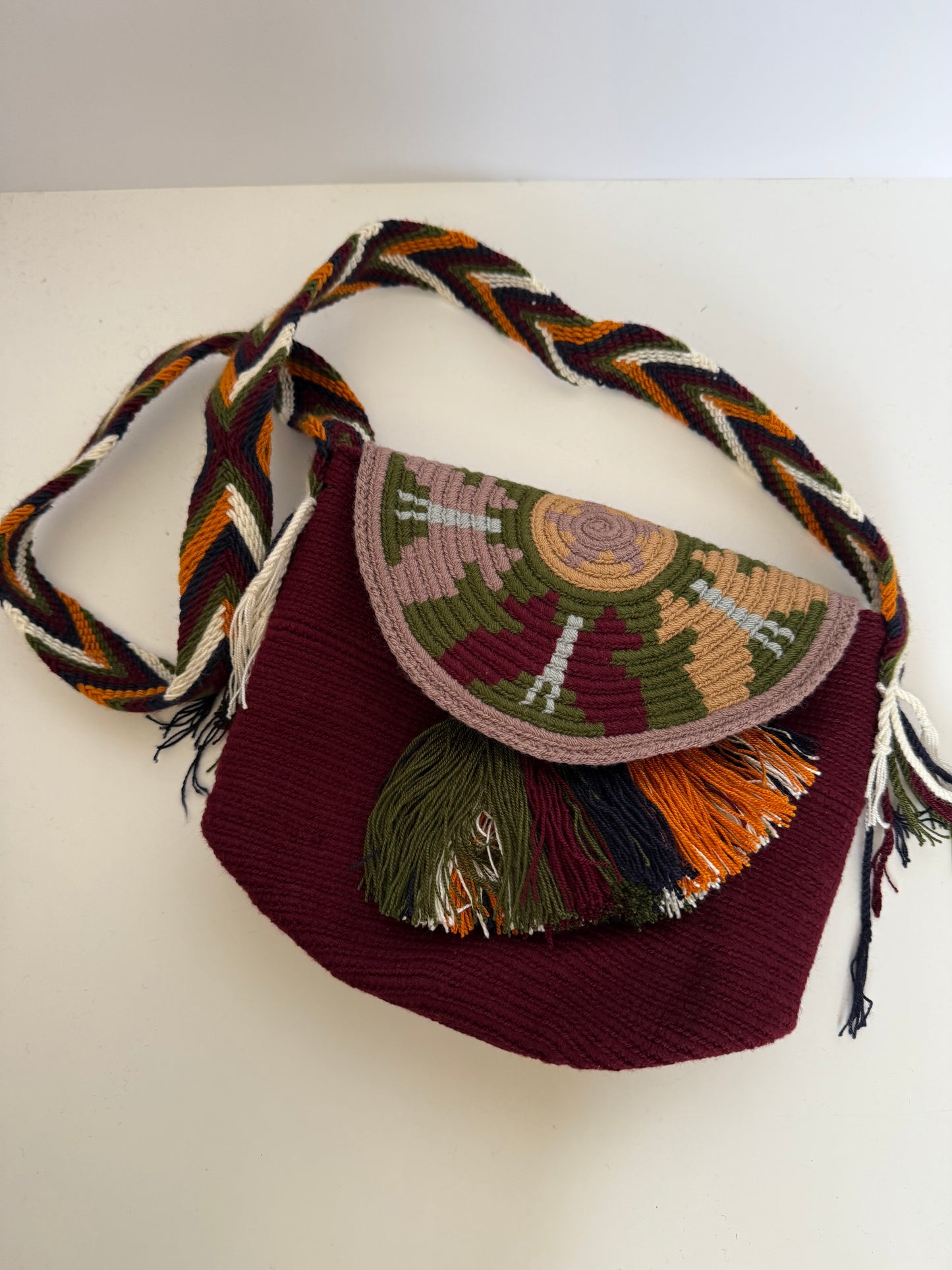 Handmade Wayuu M size with Woven Flap