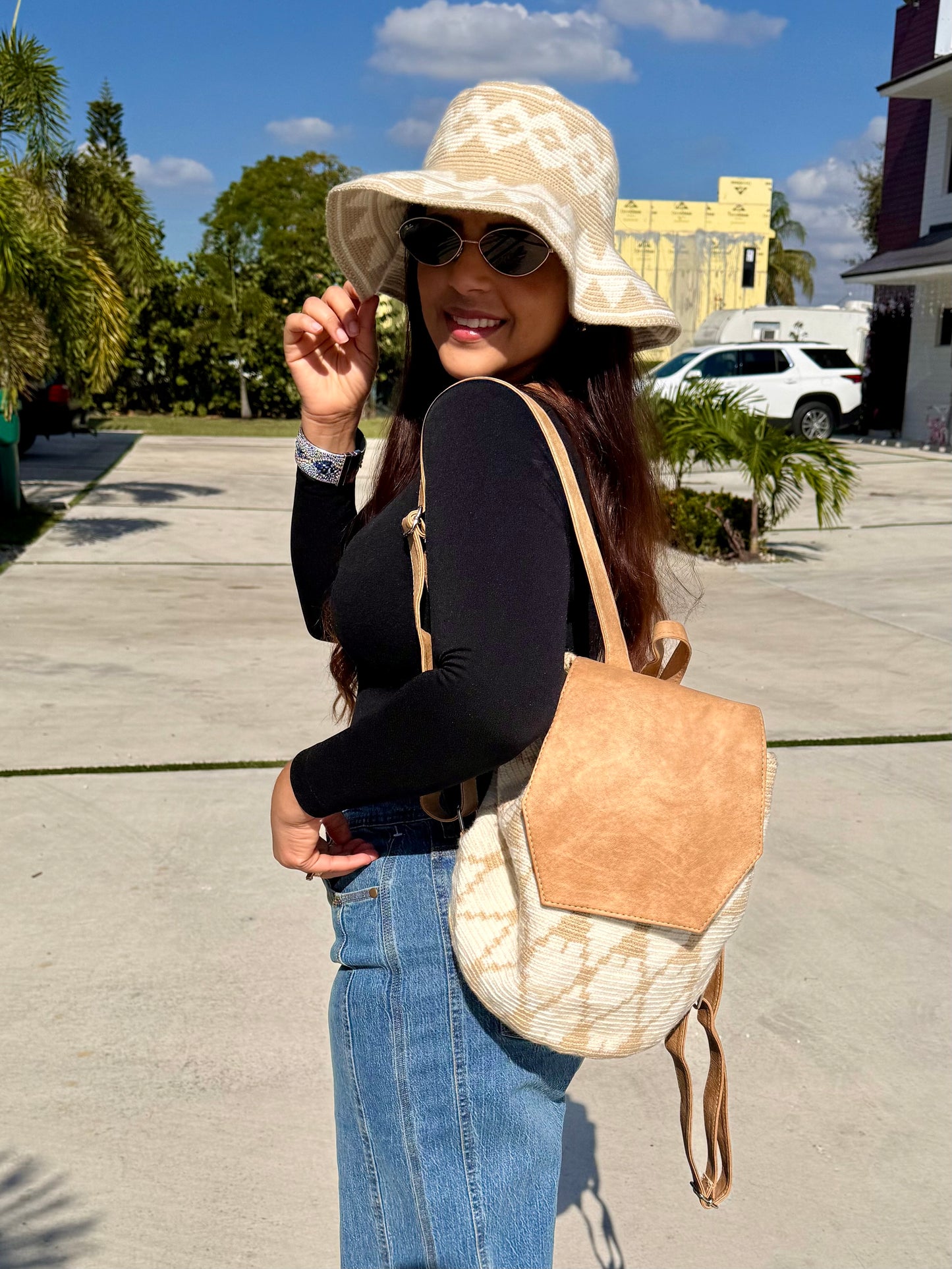 Handcrafted Set Backpack + crochet hat Wayuu handmade