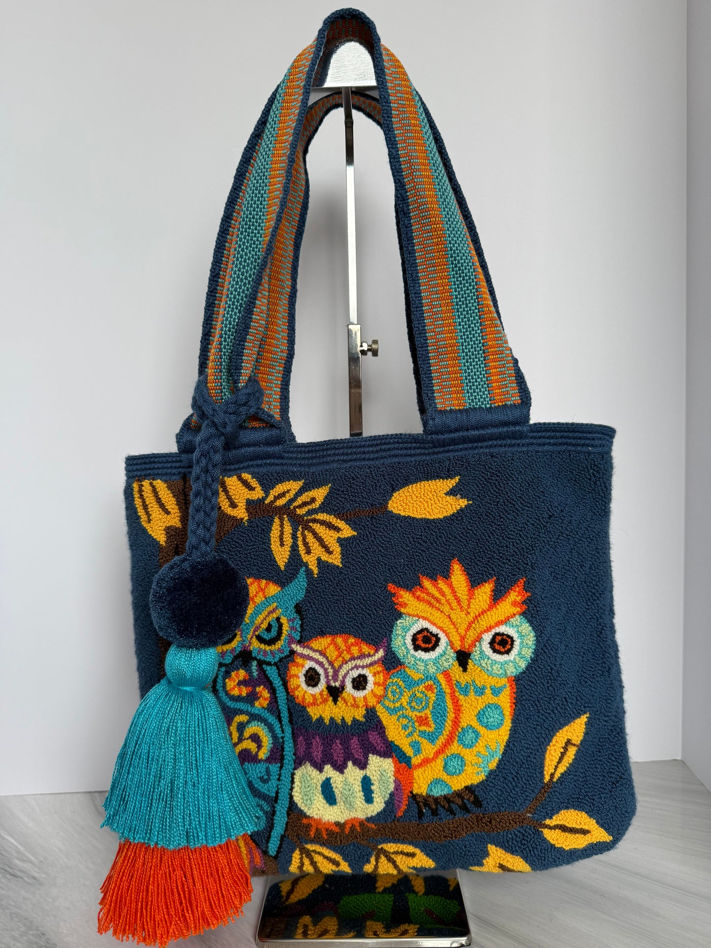 Upholstered large shoulder Bag