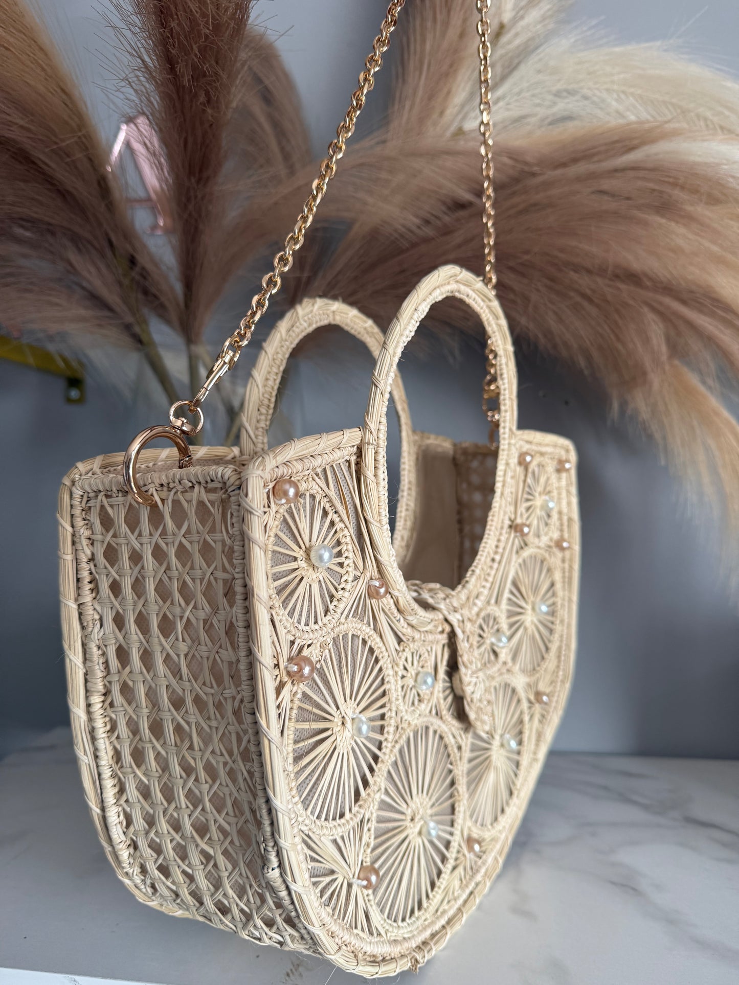 Iraca Palm hand Bag – Handmade, Lightweight & Exclusive Zafira Complements