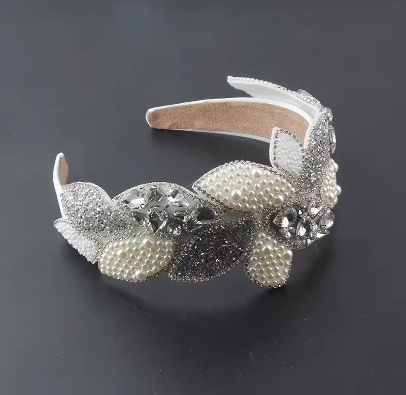 Luxurious and Beautiful Party Headband with Colored Stones, Hair Accessories, Fabric Headband with Baroque Style Crystals