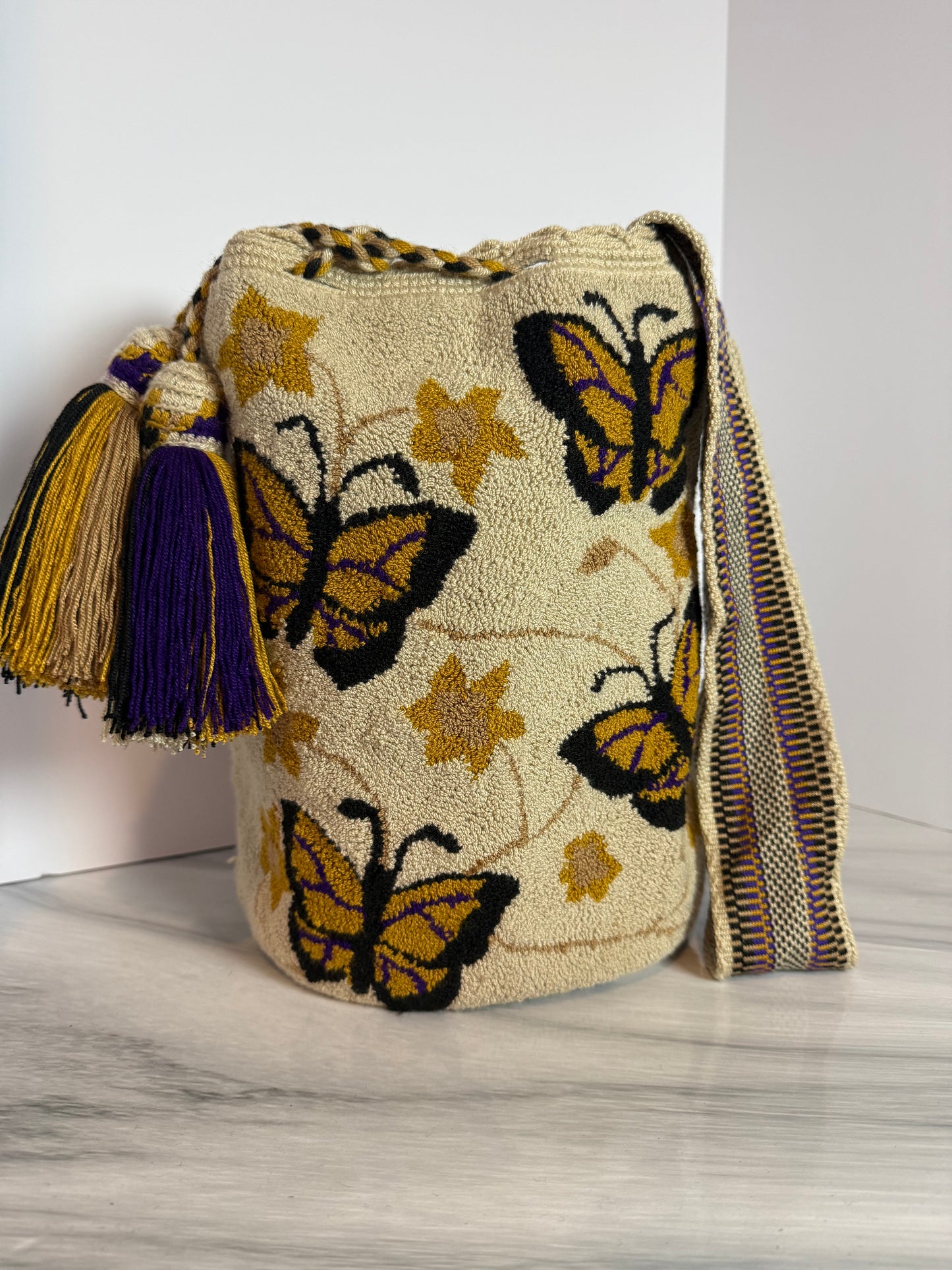 Upholstered large crossbody Bag