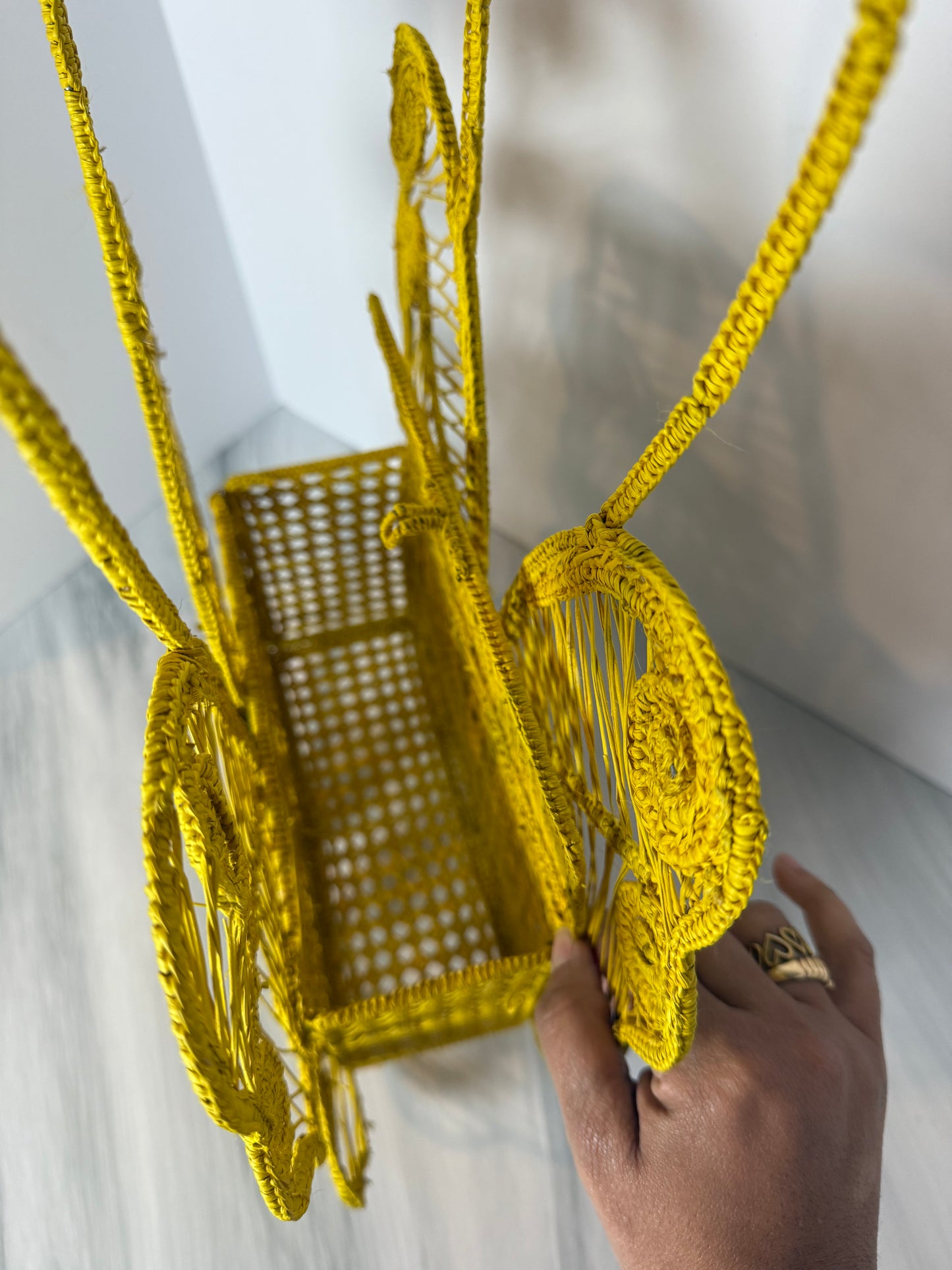 Iraca Palm Butterfly Bag – Handmade, Lightweight & Exclusive | Zafira Complements