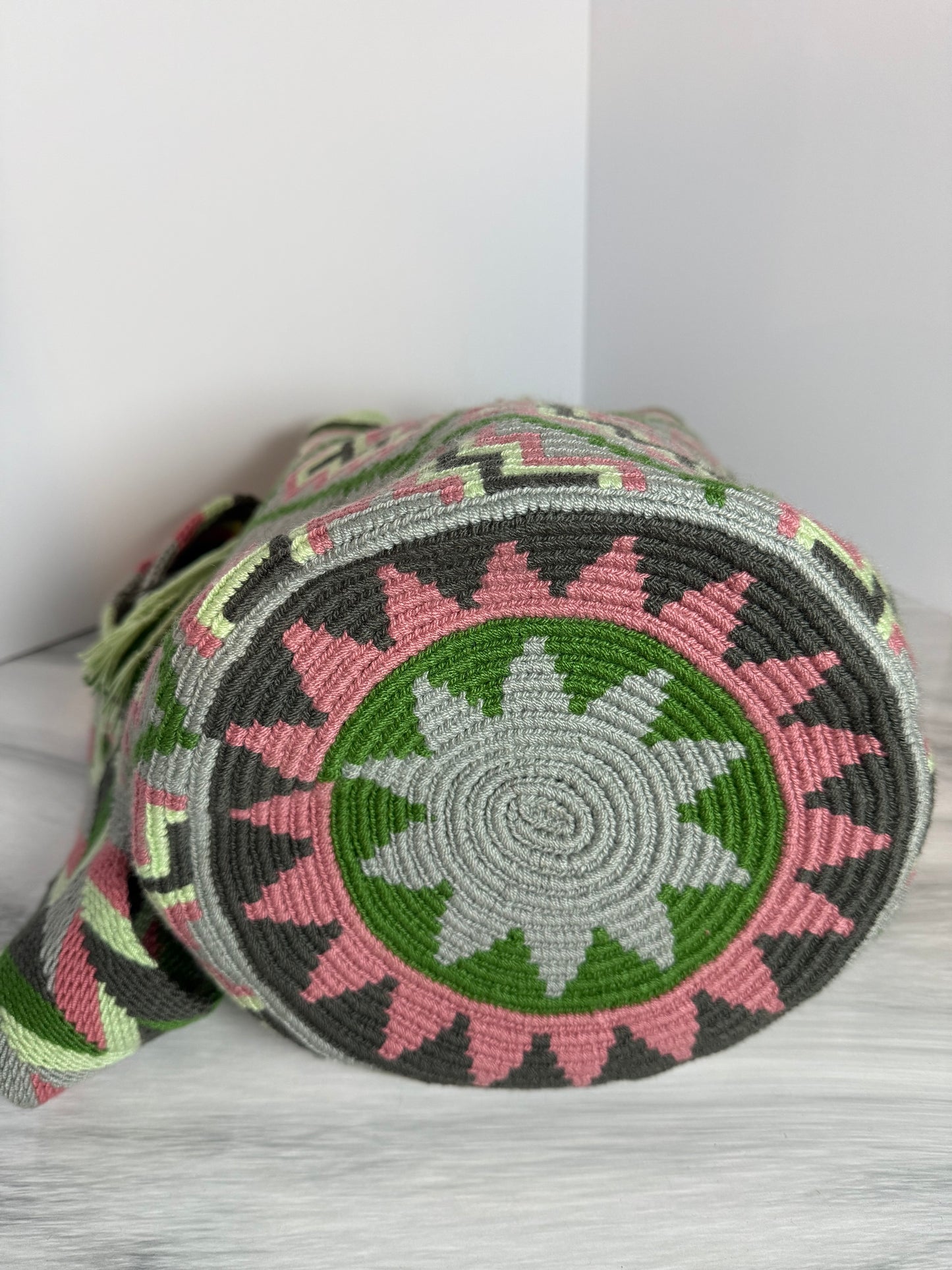 Handmade Wayuu Bag L Double-use with crossbody strap & braided handle