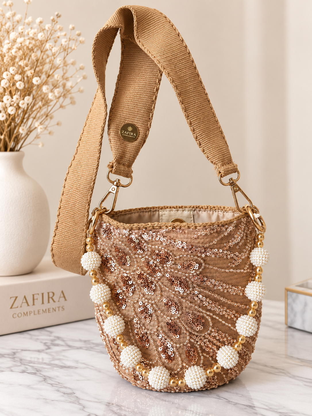 Luxury Handmade Beaded Mini Bucket Bag double use Sequin Crossbody Purse with Beaded Handle