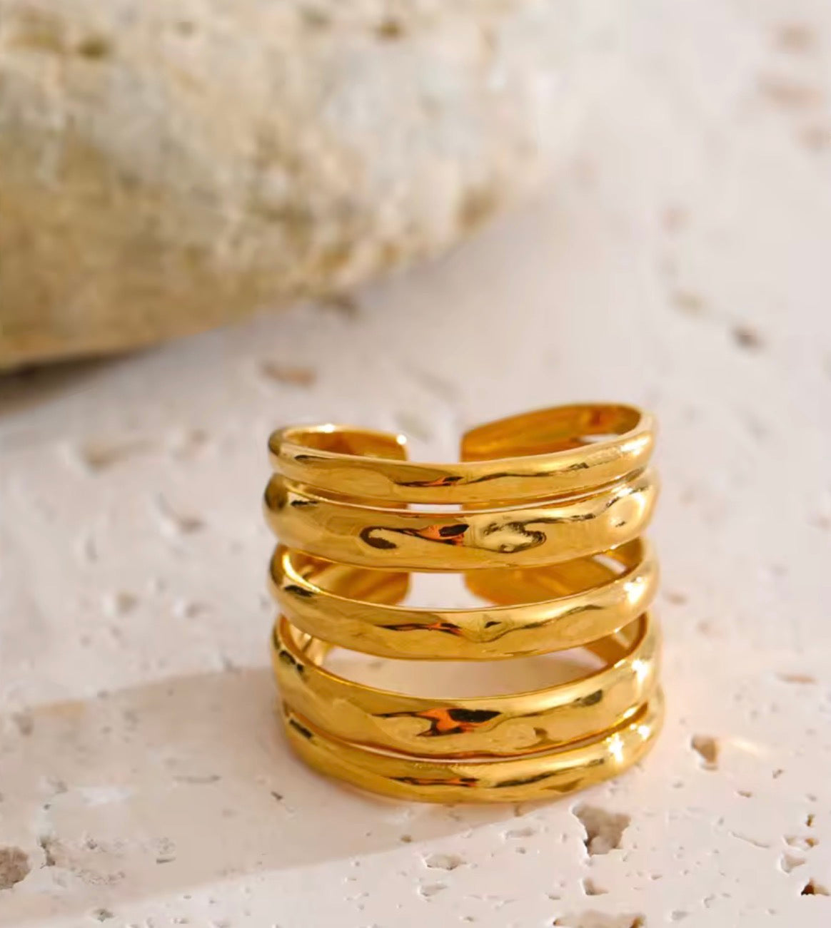 Luxury Rings Against  for Women, Stainless Steel Hollow Open Ring, Gold Color, Lucky Cubic Zirconia Jewelry, Rings for Women