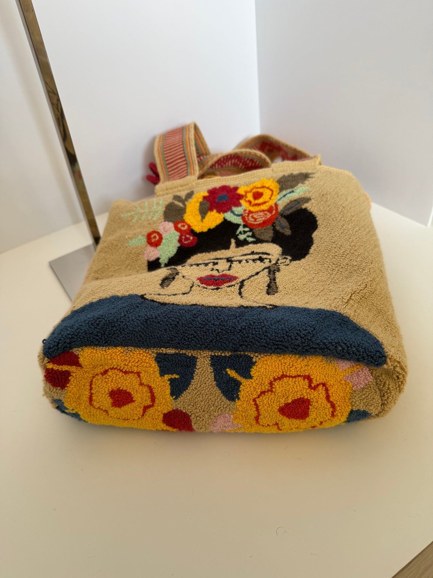 Upholstered large shoulder Bag