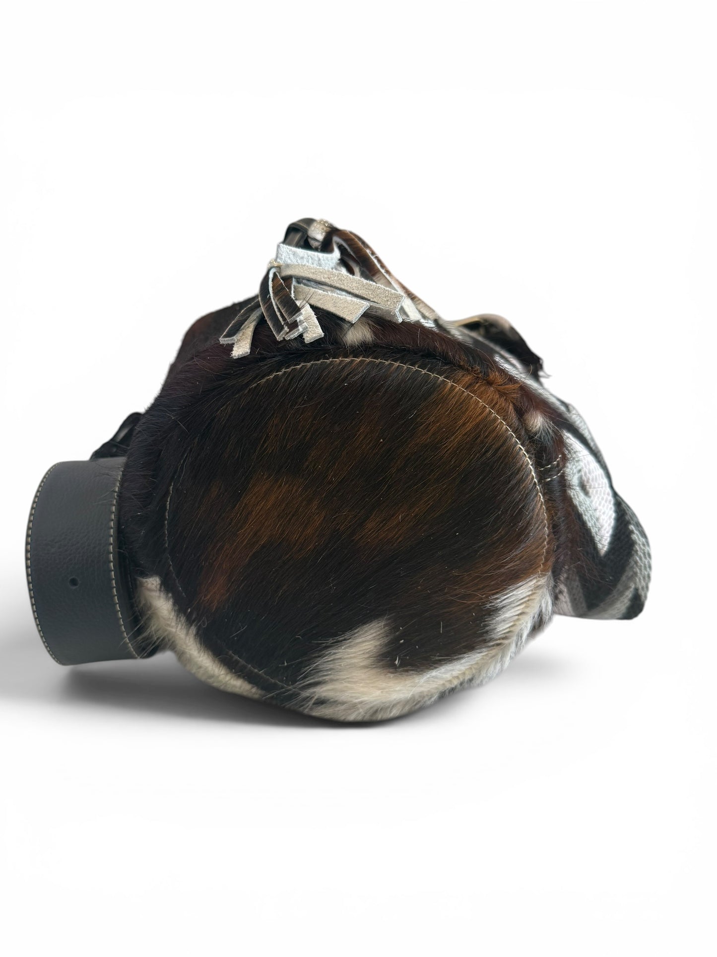 Artisan Bucket Bag in Genuine Cowhide Leather with Hair Double Strap Leather + Wayuu Woven Handmade