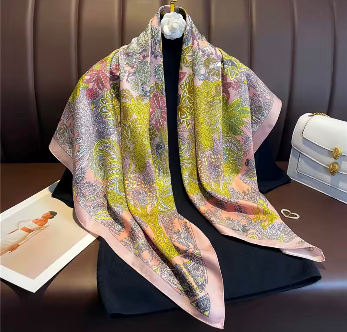 Women’s Multi-Use Printed Bandanas & Head Scarves Stylish Hair Accessories with Vibrant Patterns
