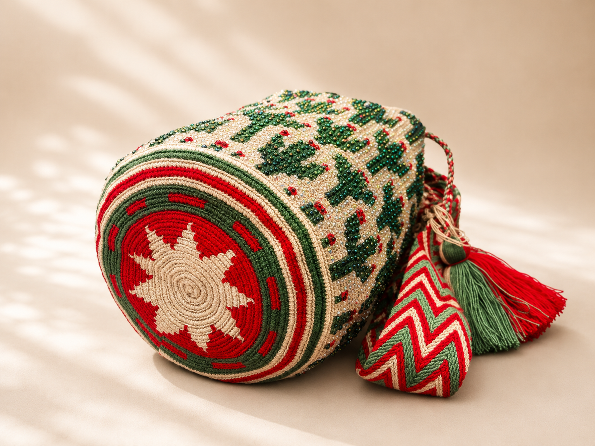 large Wayuu Bag Handwoven special Design decorated