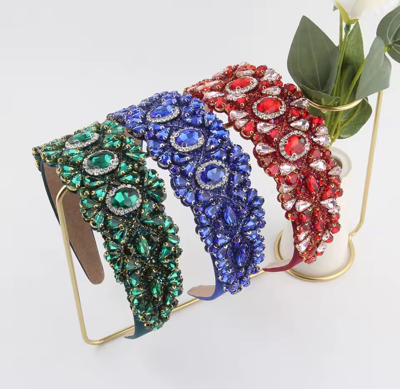 Luxurious and Beautiful Party Headband with Colored Stones, Hair Accessories, Fabric Headband with Baroque Style Crystals