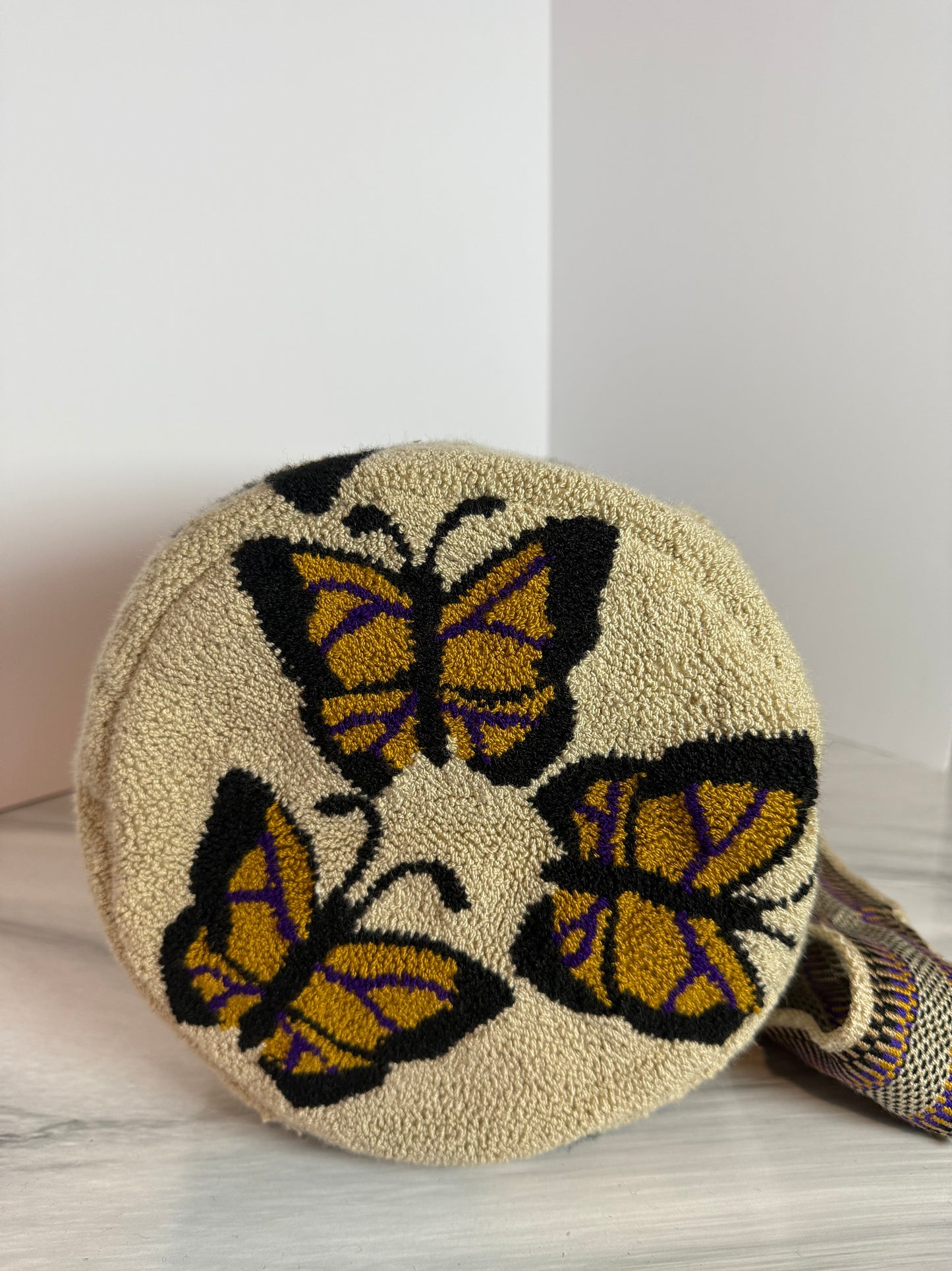 Upholstered large crossbody Bag