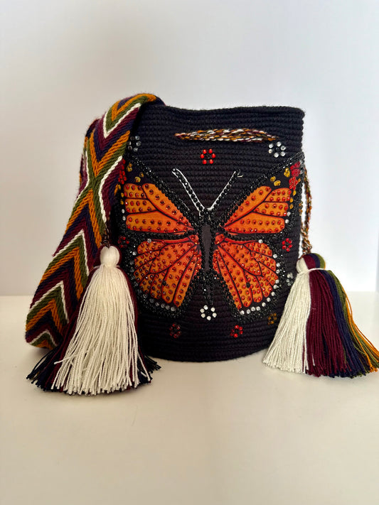 Wayuu Bag M Butterfly Monarca beige Decorated Unique Handmade Artisan Bag