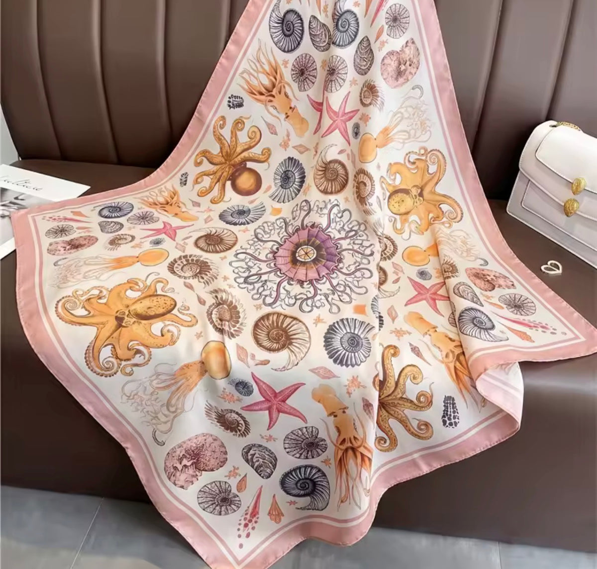 Women’s Multi-Use Printed Bandanas & Head Scarves Stylish Hair Accessories with Vibrant Patterns