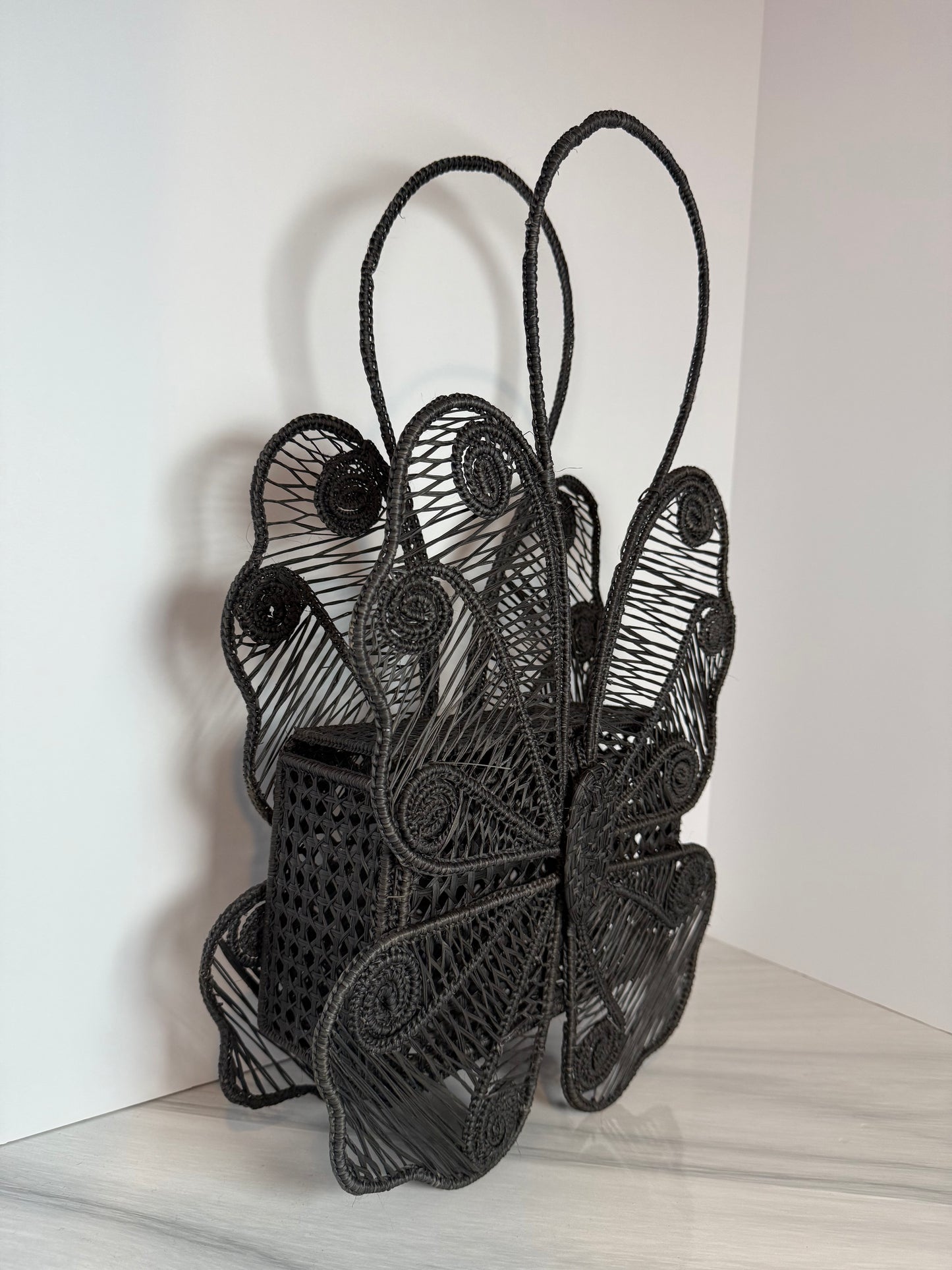 Iraca Palm Butterfly Bag – Handmade, Lightweight & Exclusive | Zafira Complements