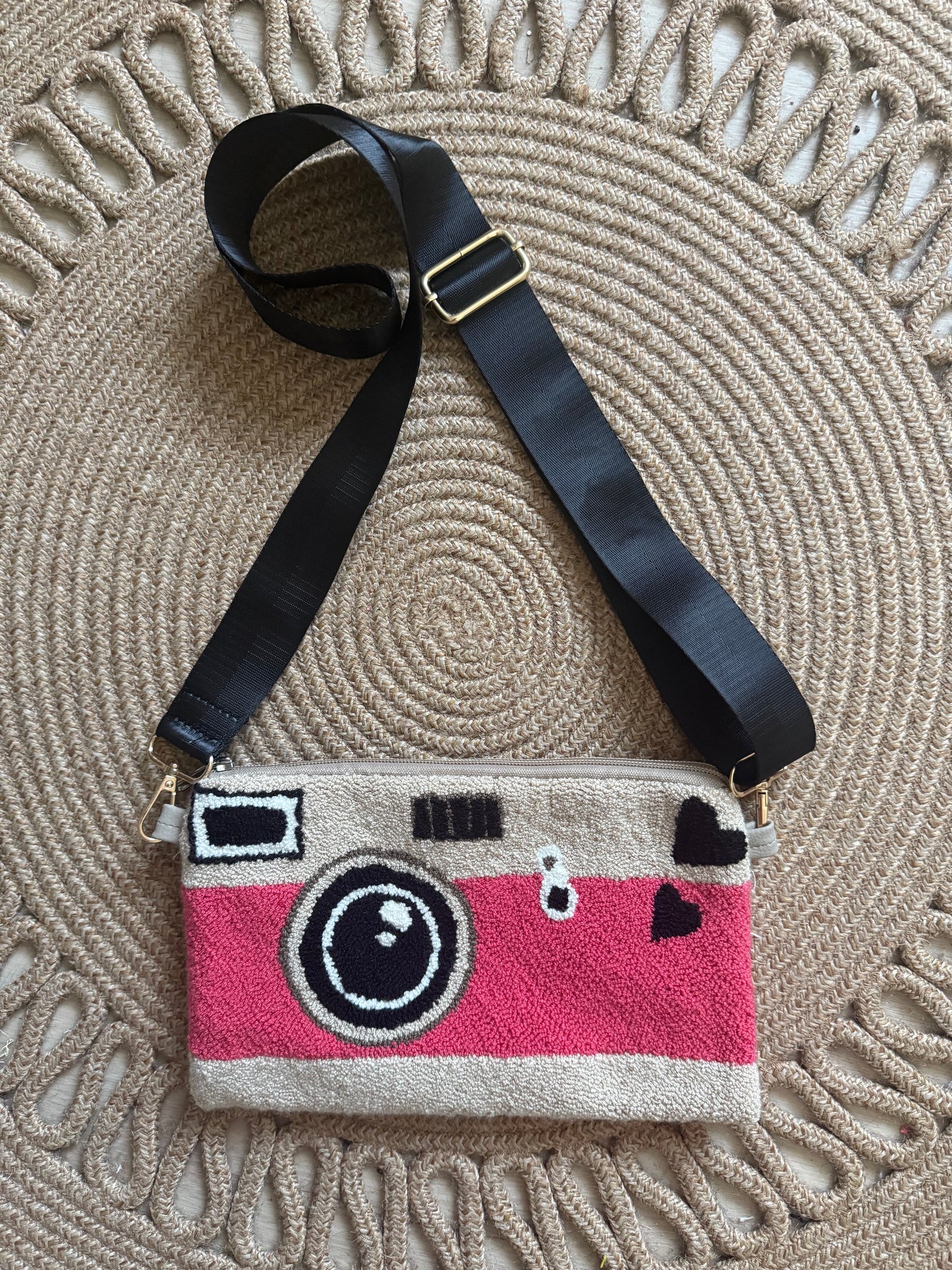 Handmade Clutch crossbody Wayuu embroidered handbag strap removable