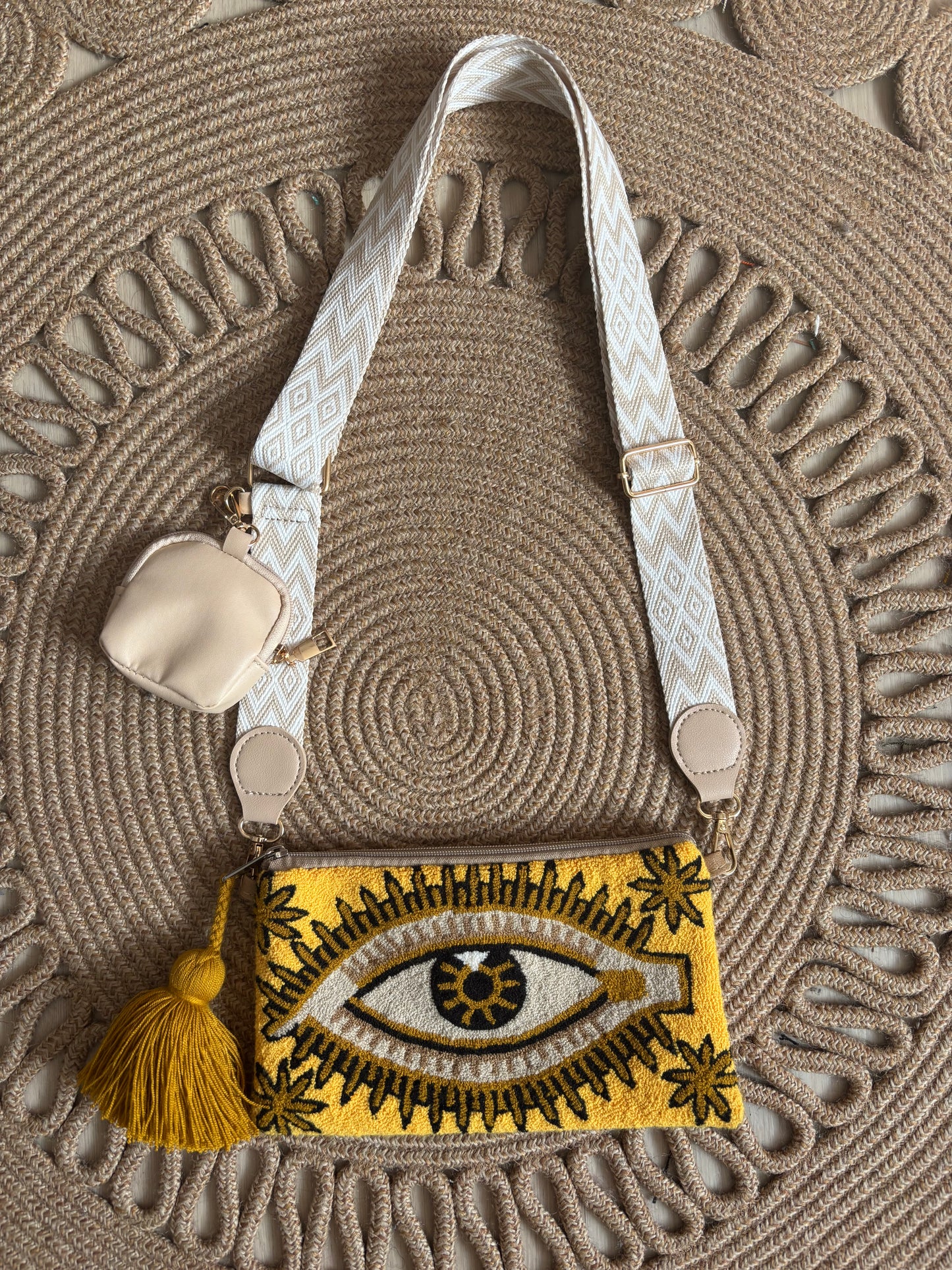 Handmade Clutch crossbody Wayuu embroidered handbag strap removable