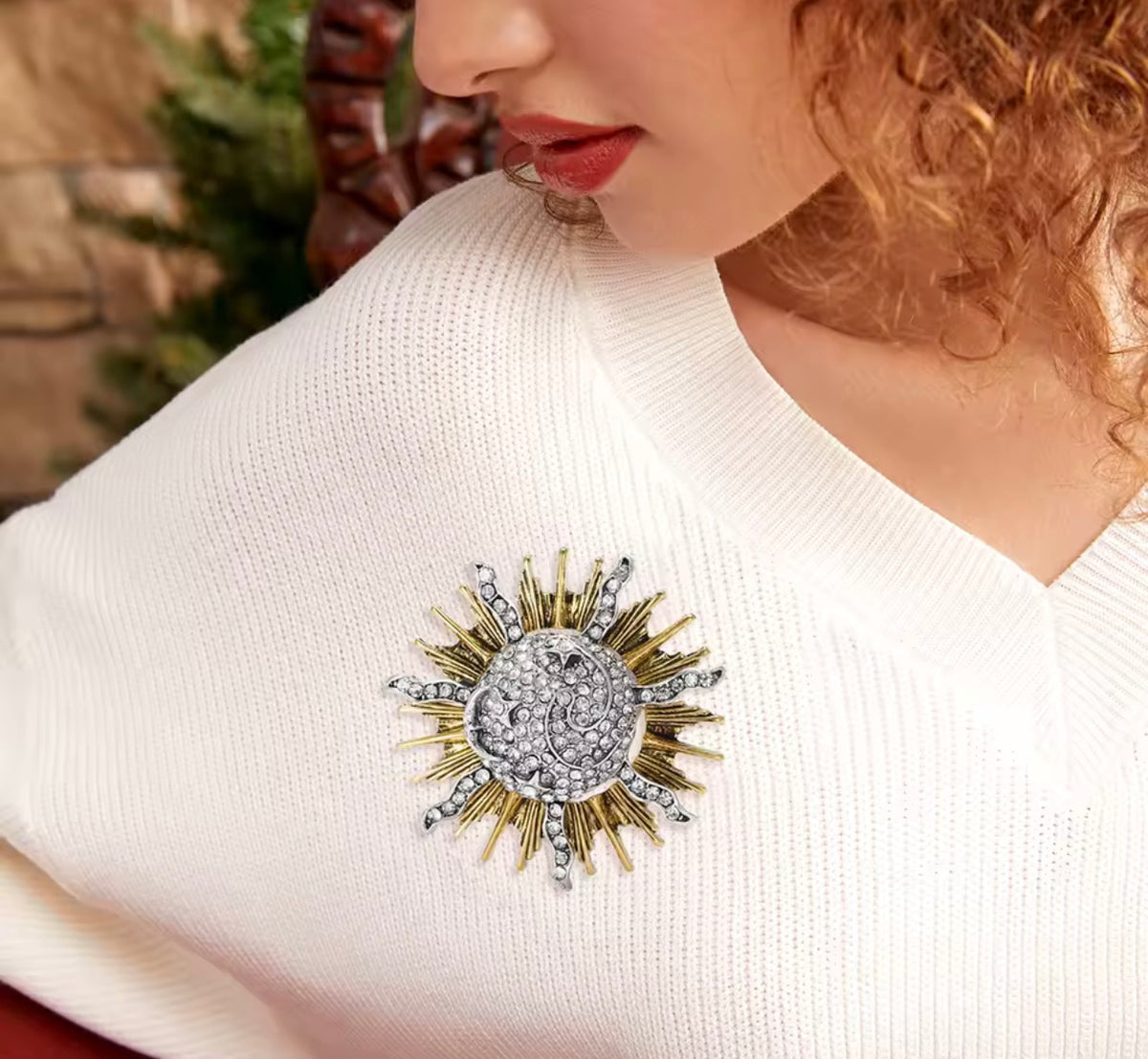 Crystal Brooches for Women – Elegant Statement Jewelry Pins