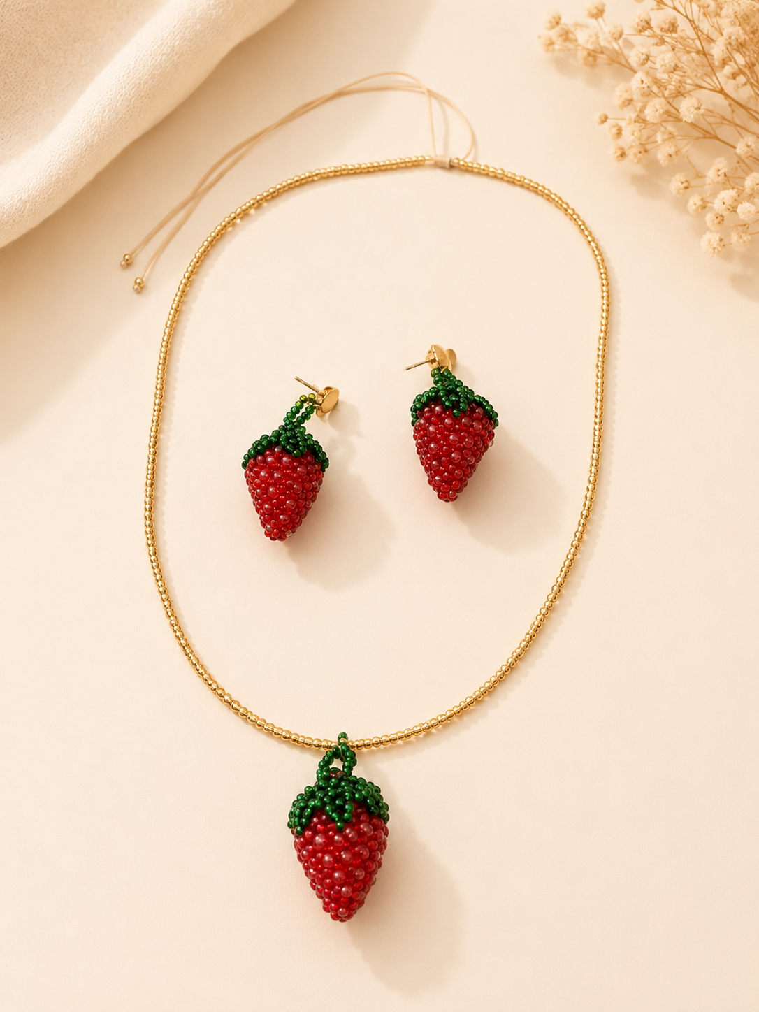 Premium Resin Maxi Necklaces Handmade Charms in Unique and Colorful Design