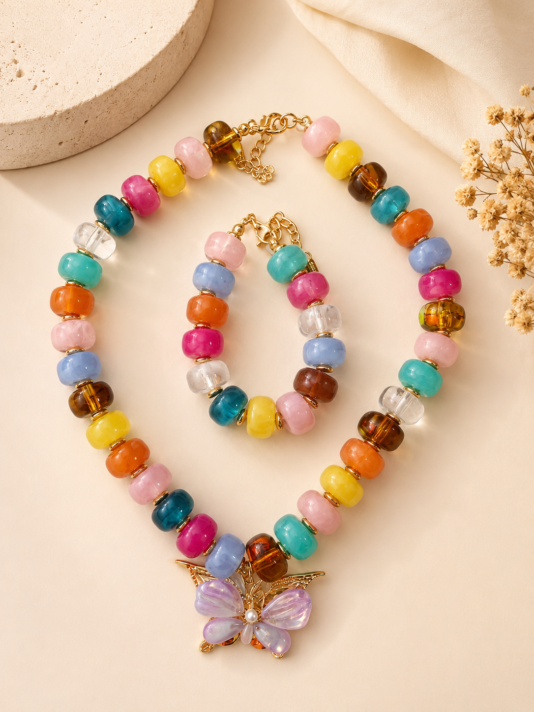 Premium Resin Maxi Necklaces Handmade Charms in Unique and Colorful Design